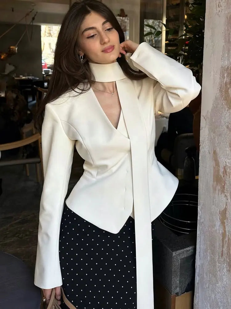 Aurora White Blazer – Contemporary Summer Elegance