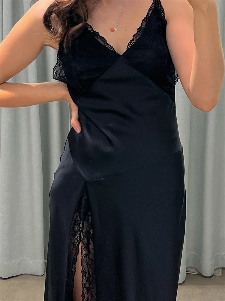 Noire Élégance Dress – Summer Intensity and Sophistication