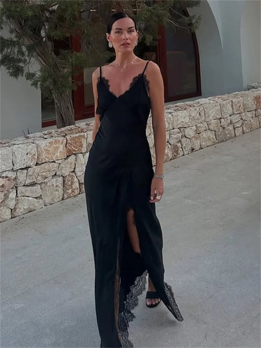 Noire Élégance Dress – Summer Intensity and Sophistication